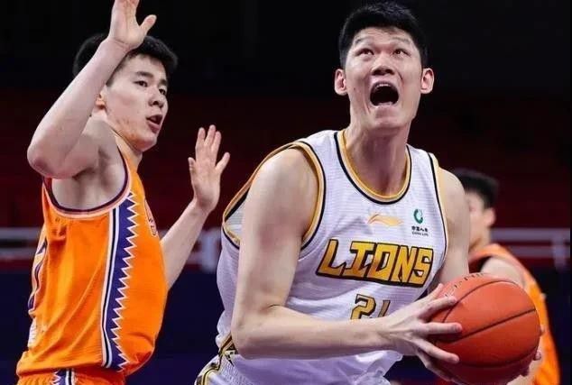 “几周前与切尔西和狼队的比赛，联赛杯中与纽卡斯尔的比赛，曼城在这些比赛中都没有取得好成绩。